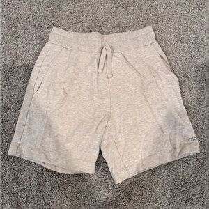 Alo Yoga Chill Short